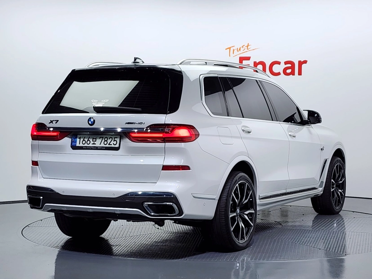 BMW X7 G07