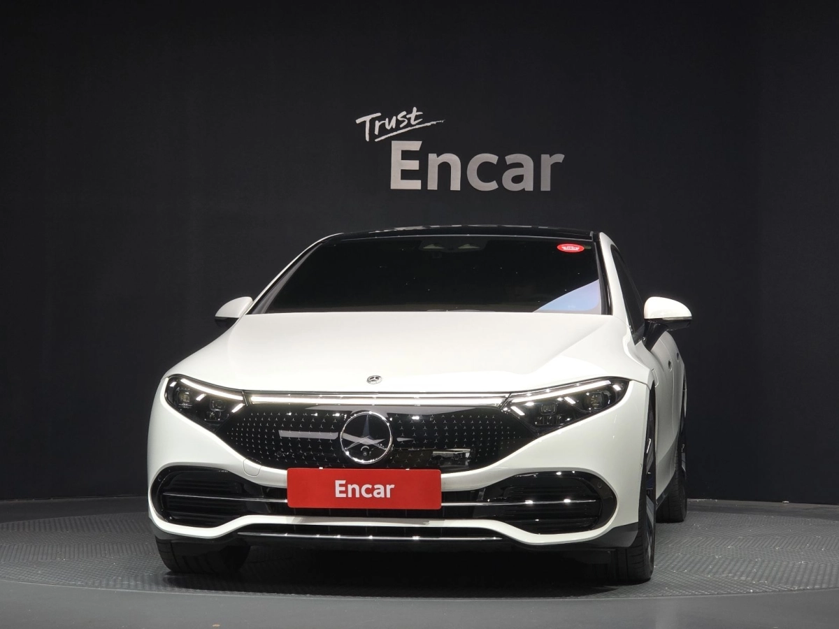 MERCEDES BENZ EQS V297