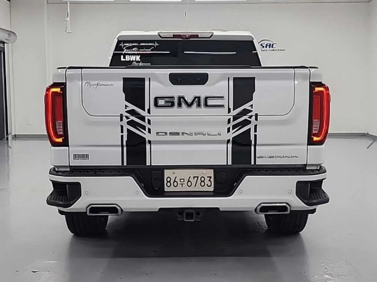 GMC SIERRA