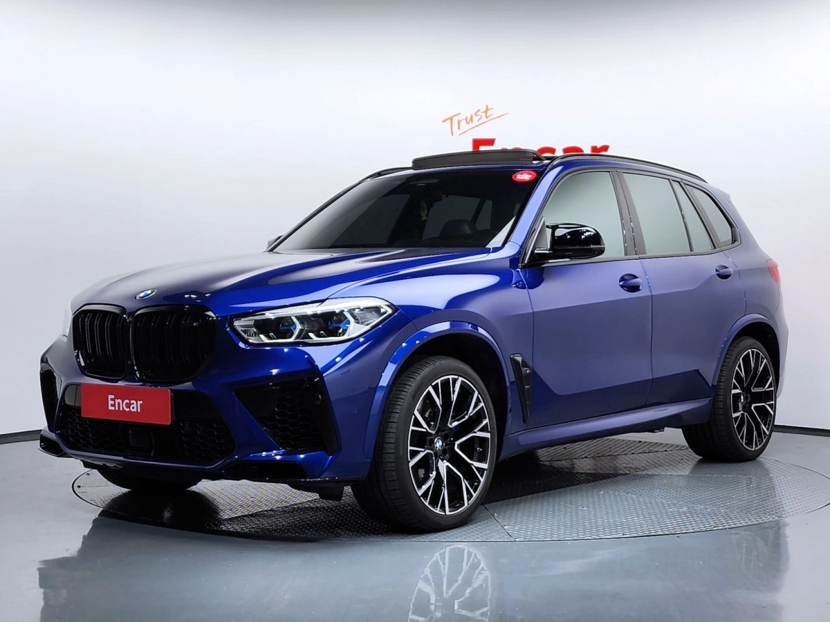 BMW X5M G05  2022