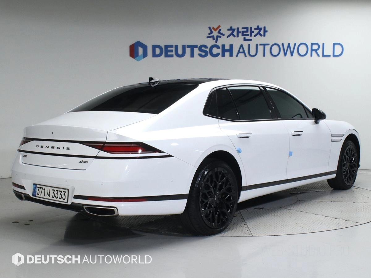 GENESIS G90 RS4