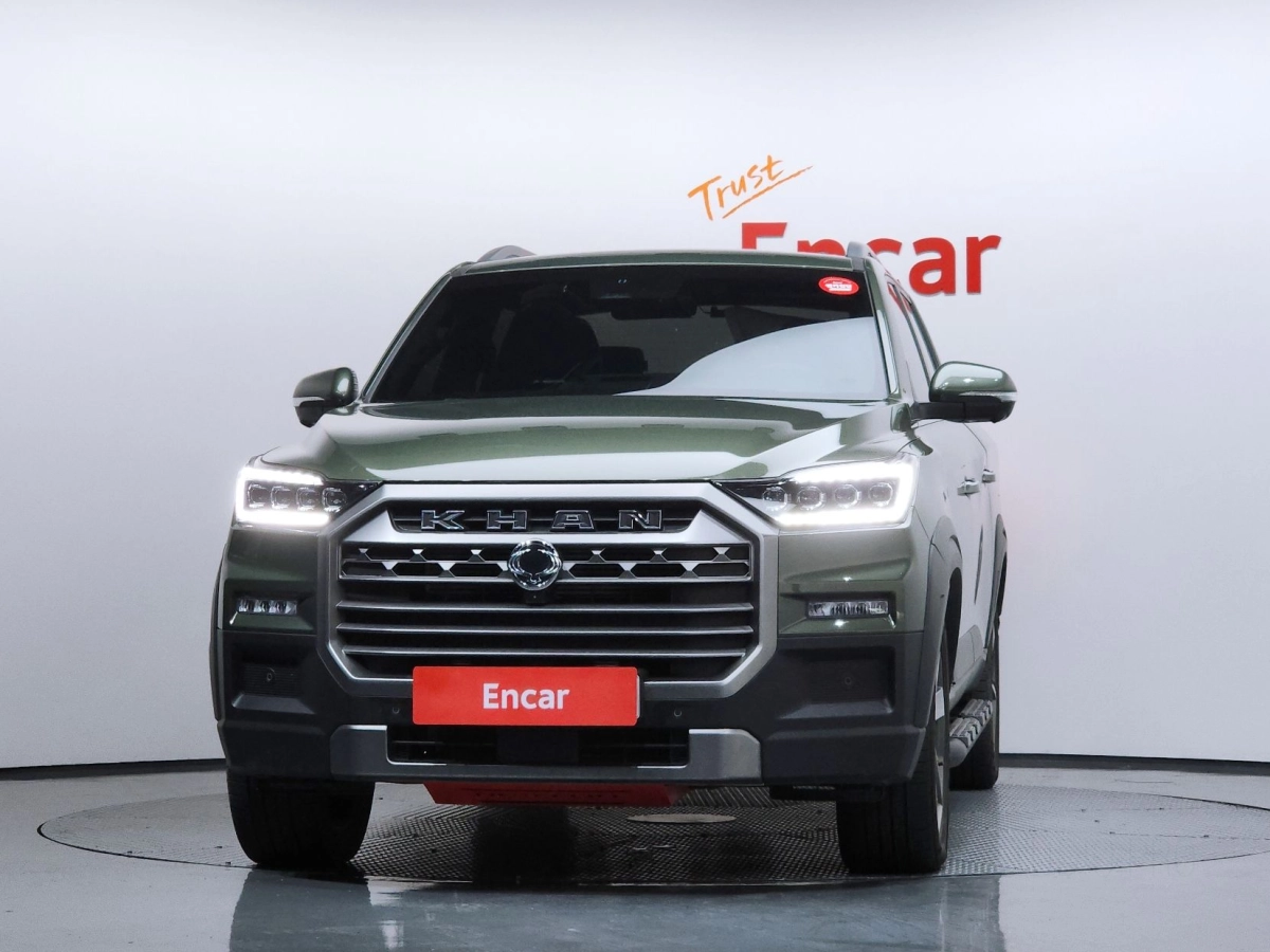 SSANGYONG REXTON SPORTS CAR