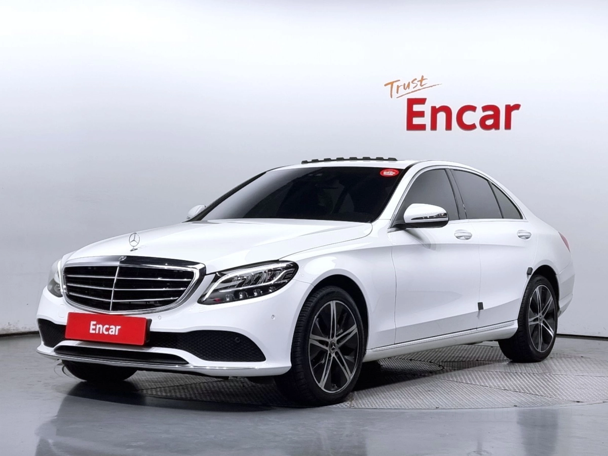 MERCEDES BENZ C-CLASS W205  2019
