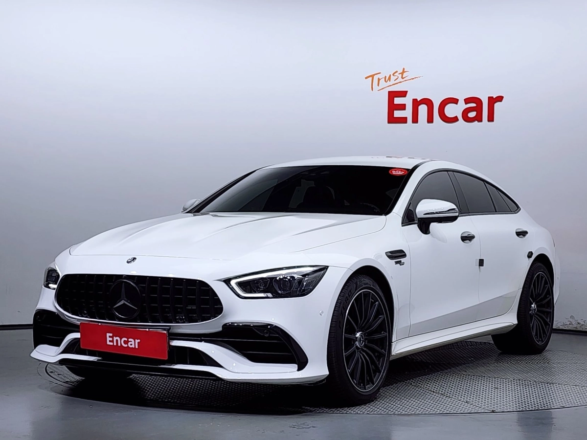 MERCEDES BENZ AMG GT