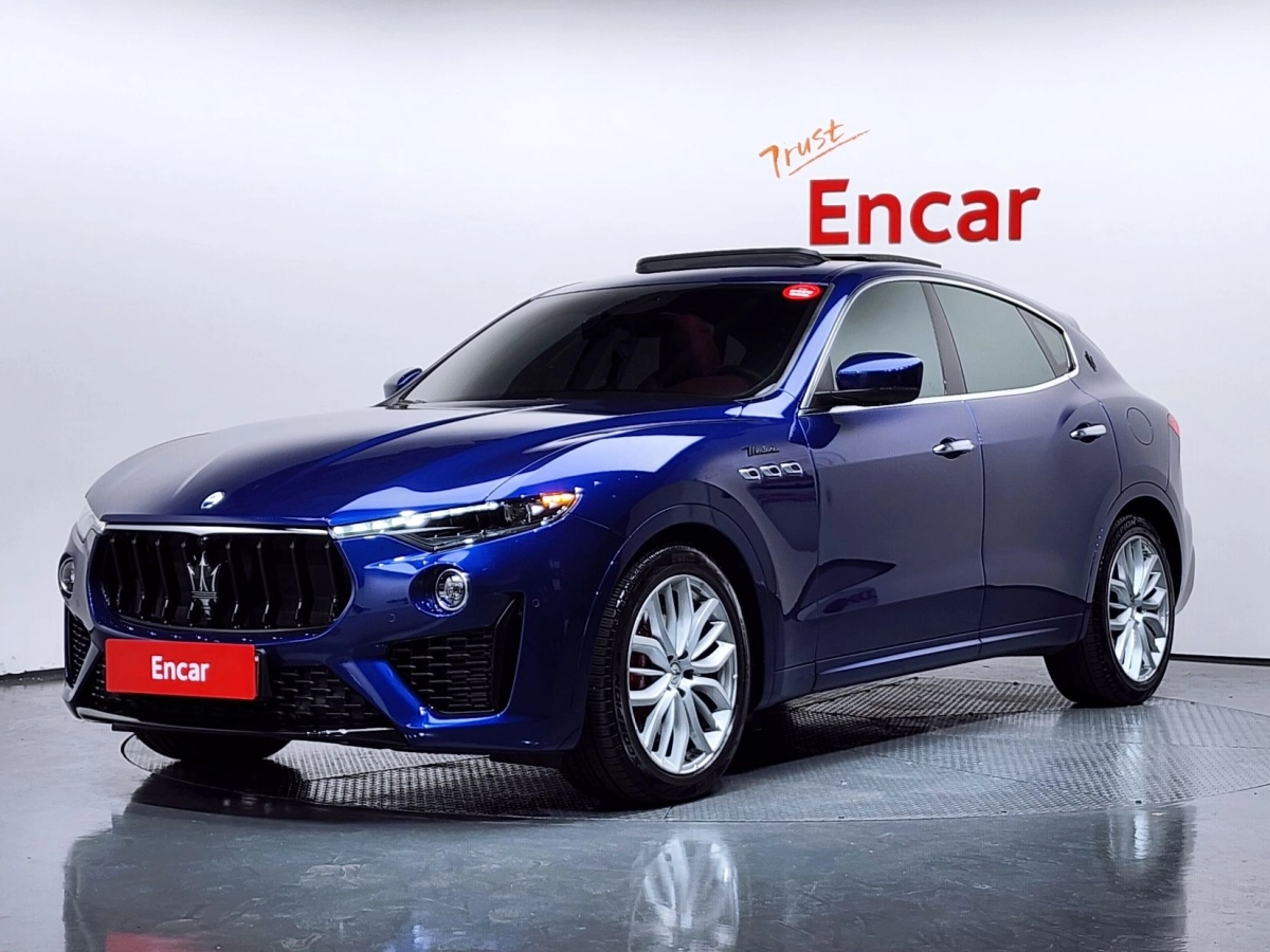 MASERATI LEVANTE