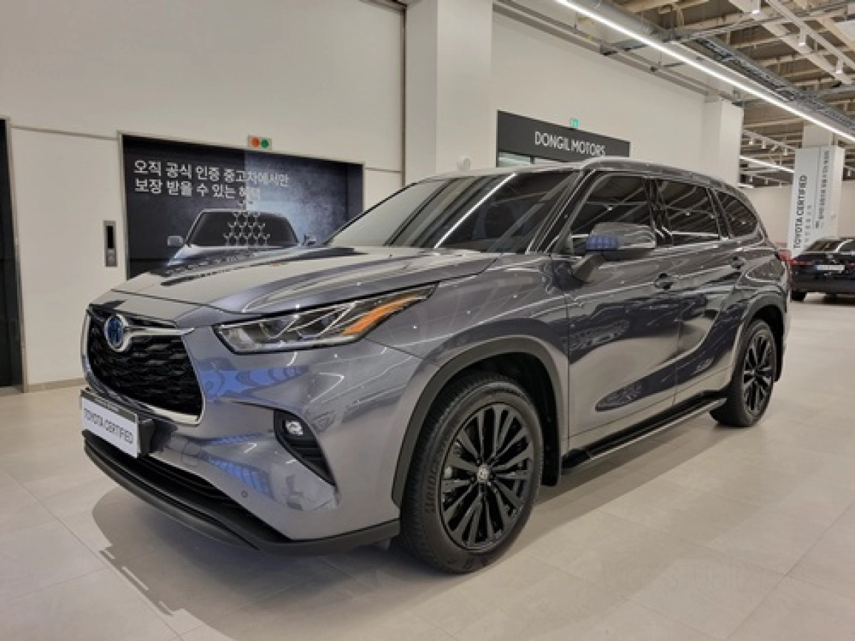 TOYOTA HIGHLANDER  2023