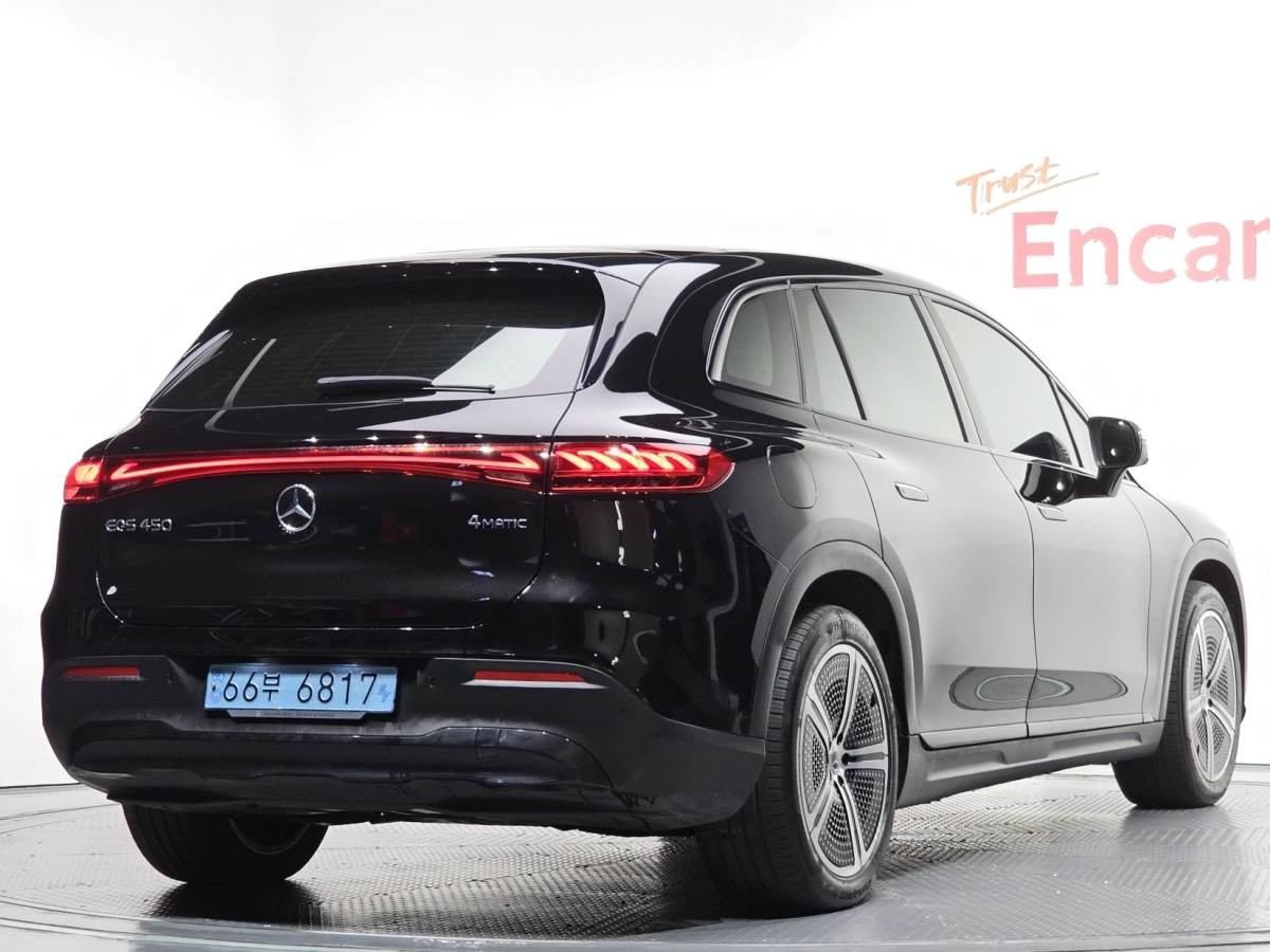 MERCEDES BENZ EQS SUV X296