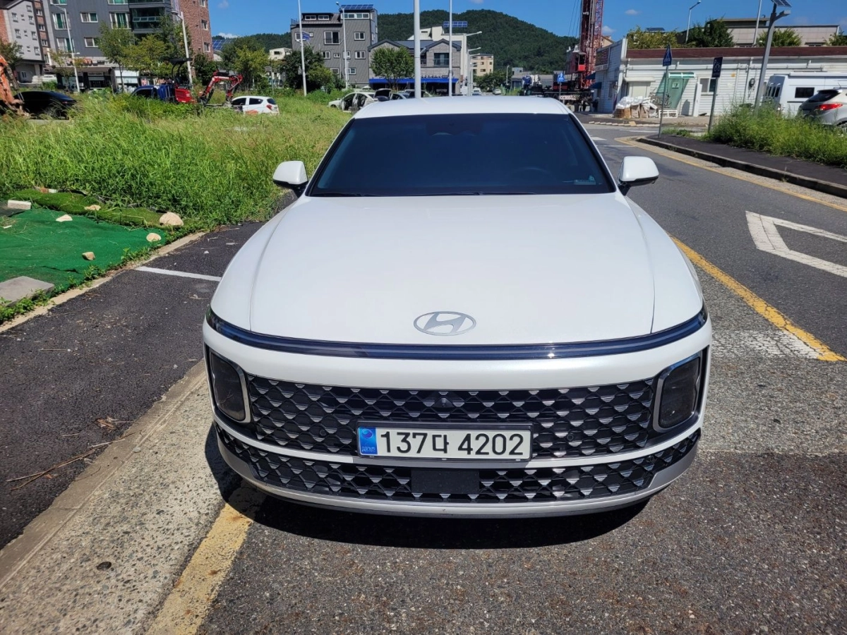 HYUNDAI GRANDEUR HYBRID GN7