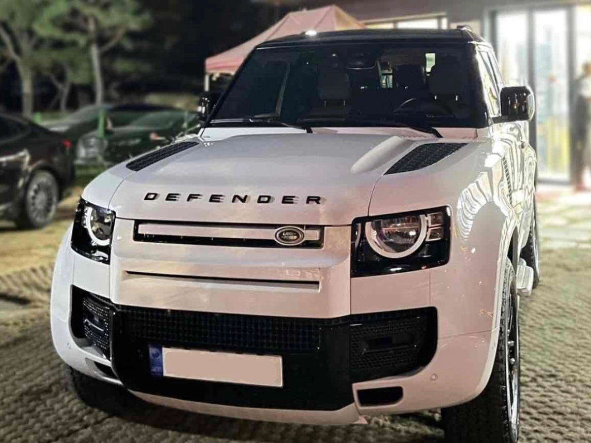 LAND ROVER DEFENDER L663