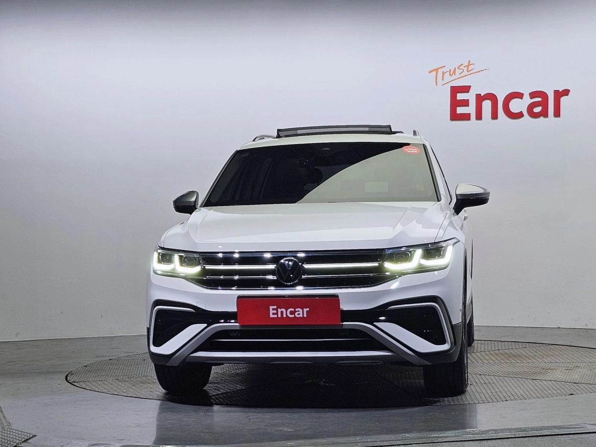 VOLKSWAGEN TIGUAN ALLSPACE