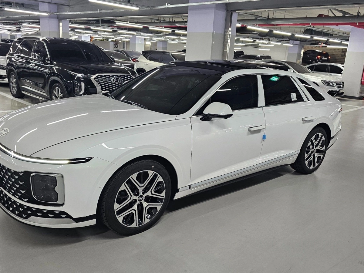 HYUNDAI GRANDEUR GN7