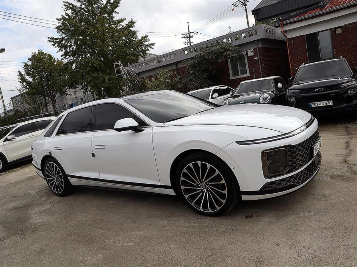 HYUNDAI GRANDEUR GN7