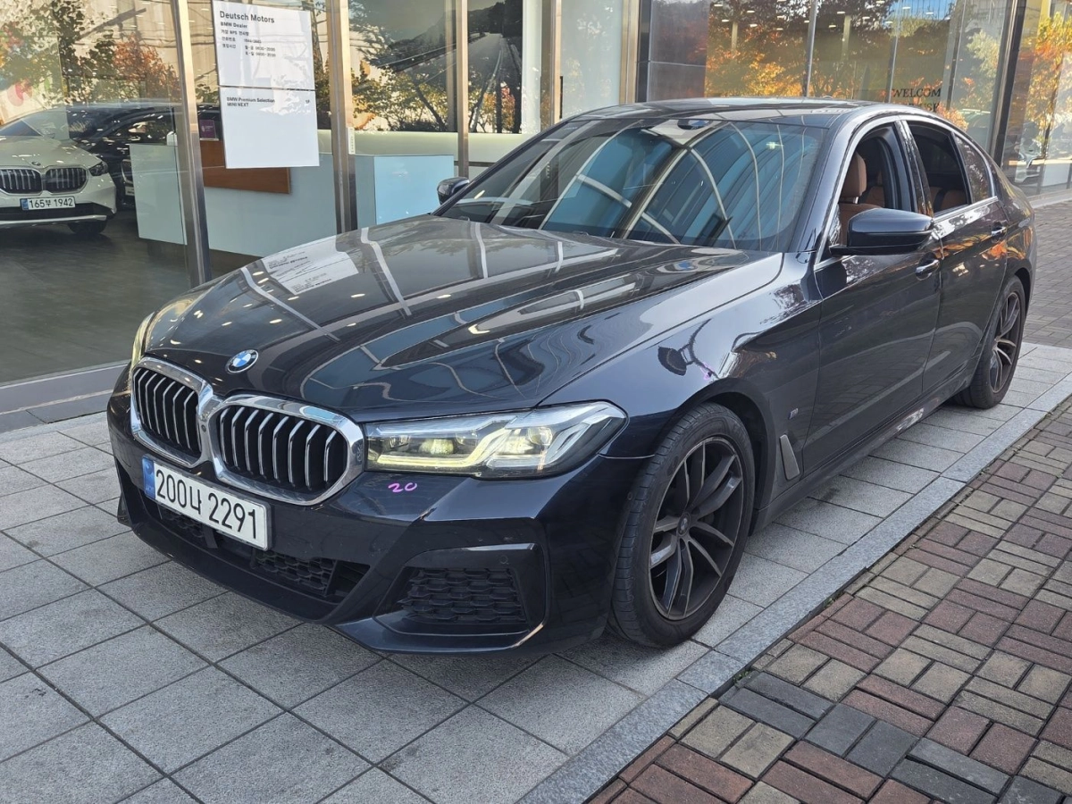BMW 5-SERIES G30