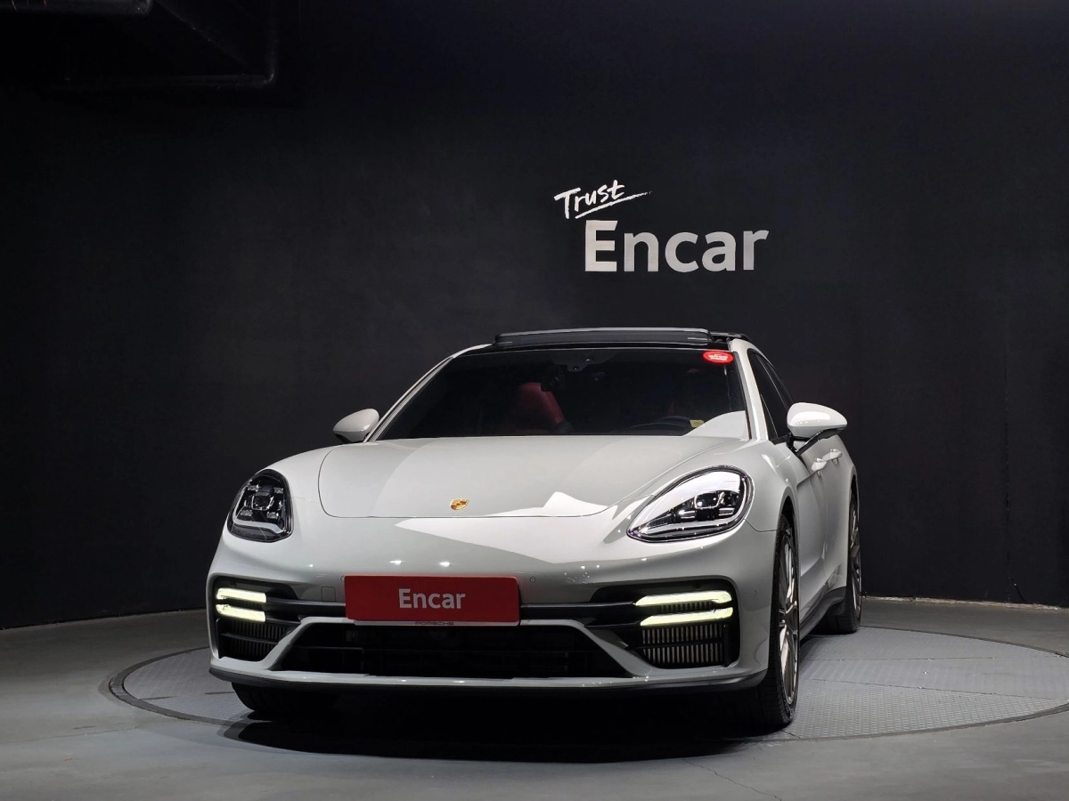 PORSCHE PANAMERA 971