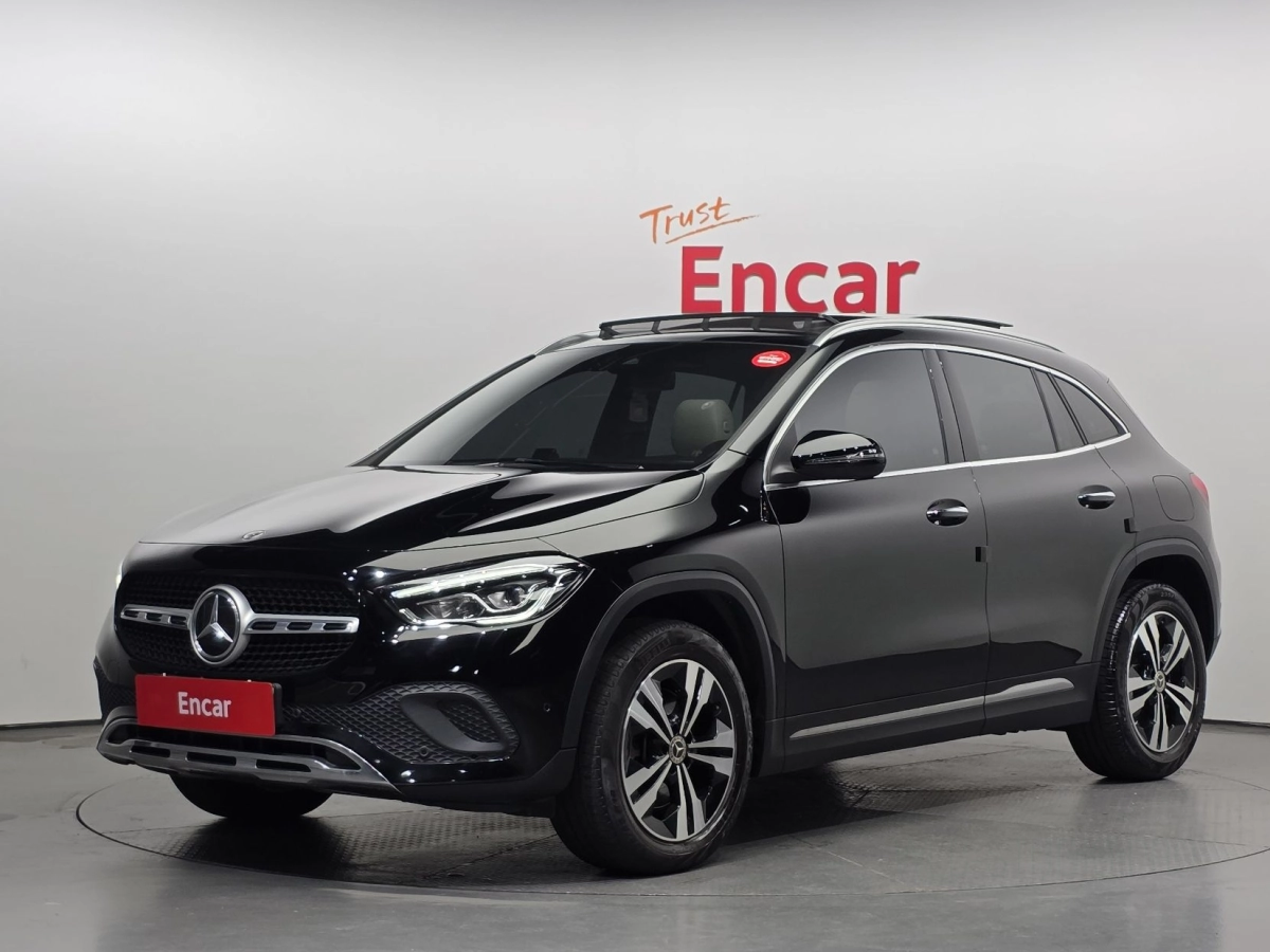 MERCEDES BENZ GLA-CLASS H247  2021