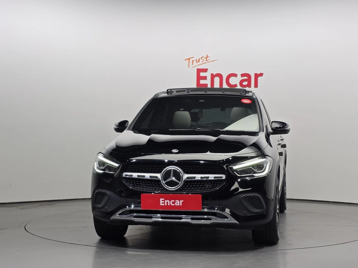 MERCEDES BENZ GLA-CLASS H247