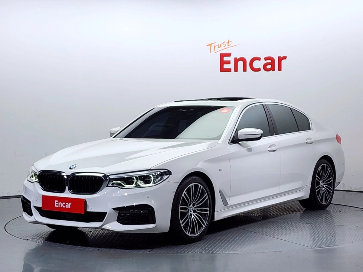 BMW 5-SERIES G30 2020