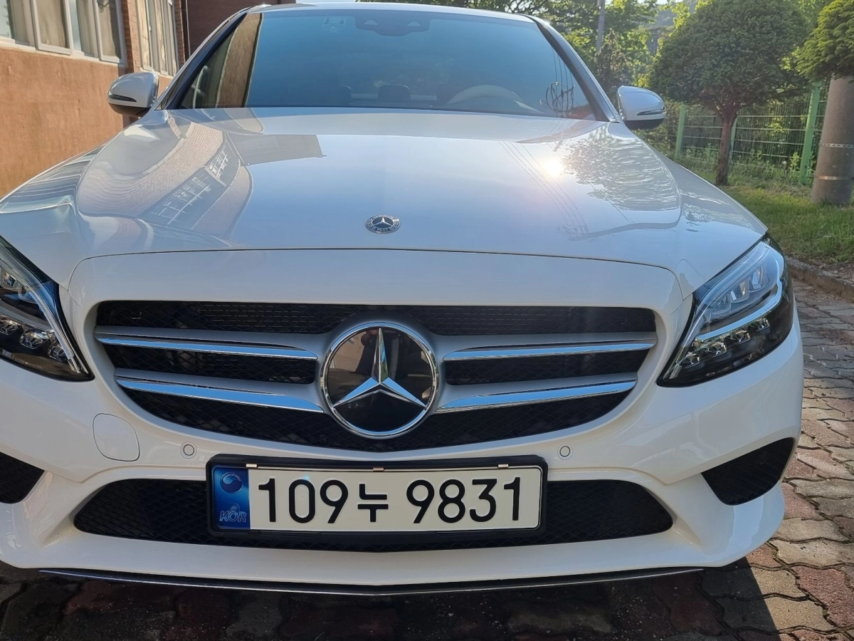 MERCEDES BENZ C-CLASS W205  2021