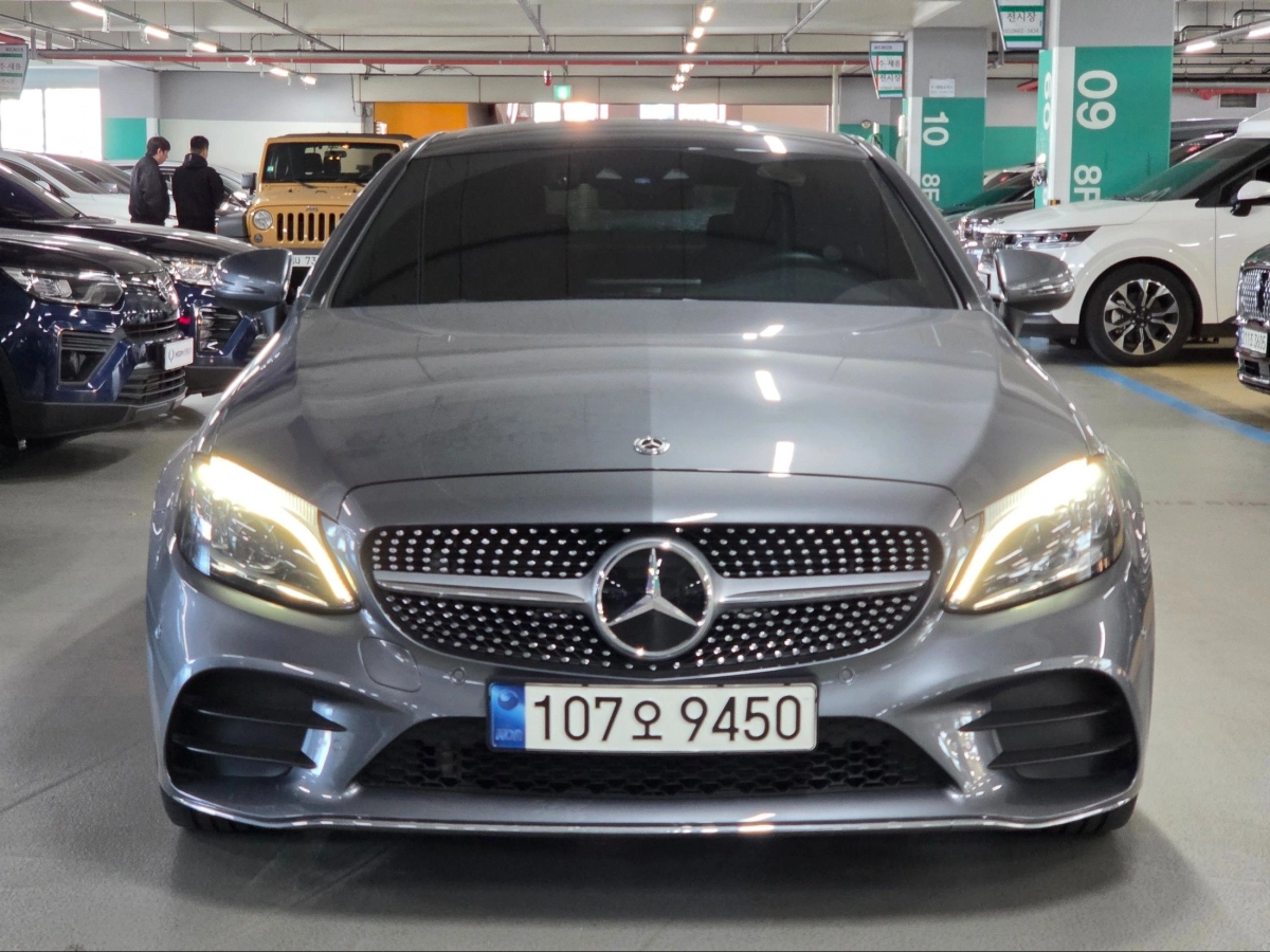 MERCEDES BENZ C-CLASS W205  2021