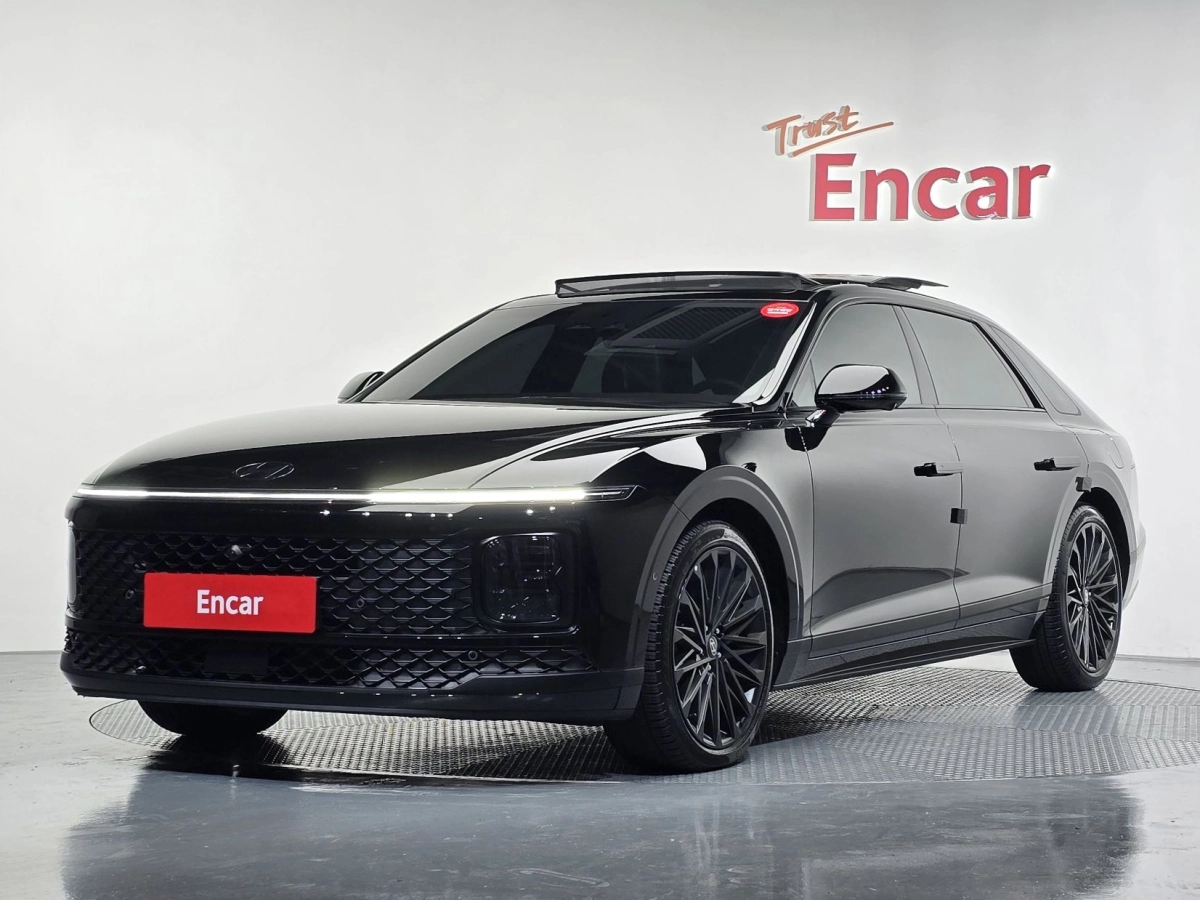 HYUNDAI GRANDEUR GN7  2025