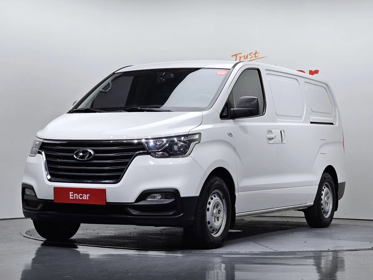 HYUNDAI STAREX GRAND