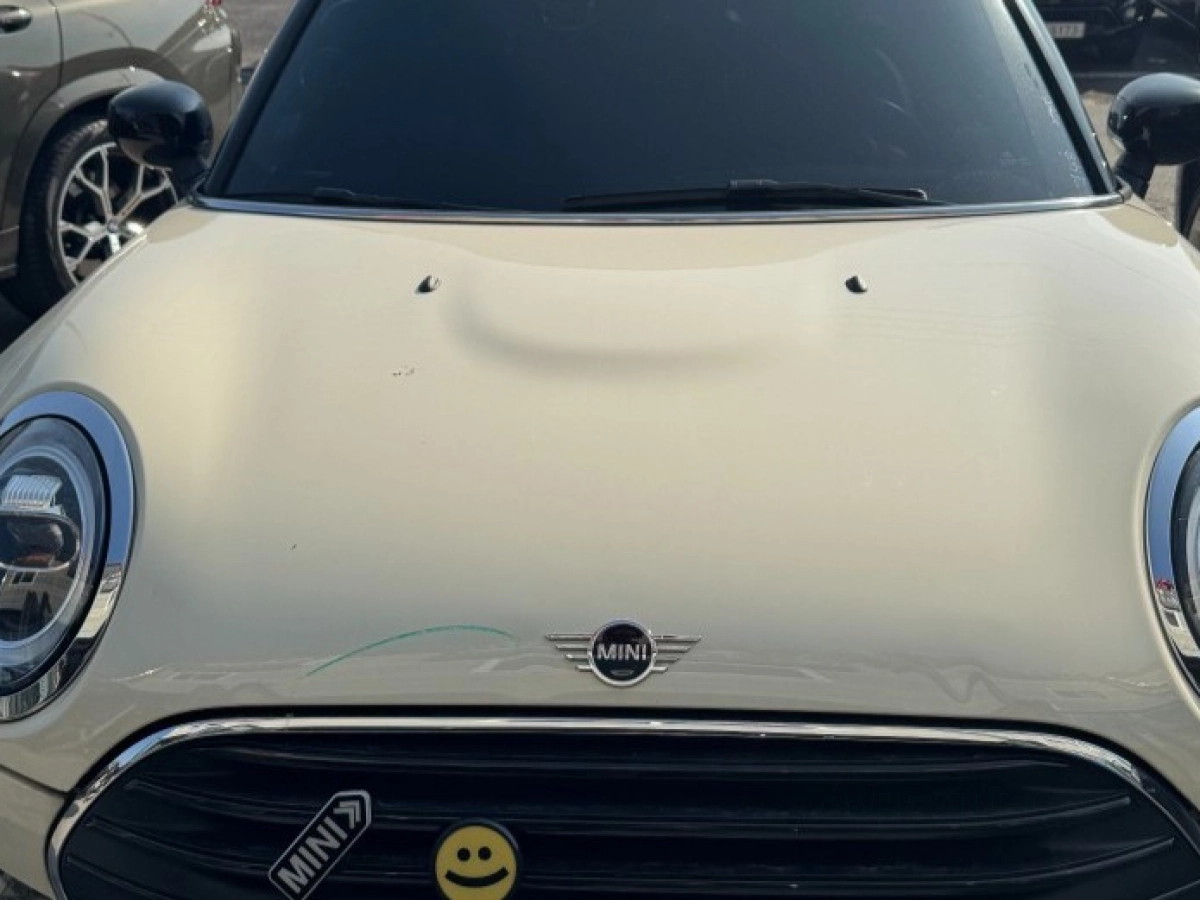 MINI CLUBMAN COOPER D