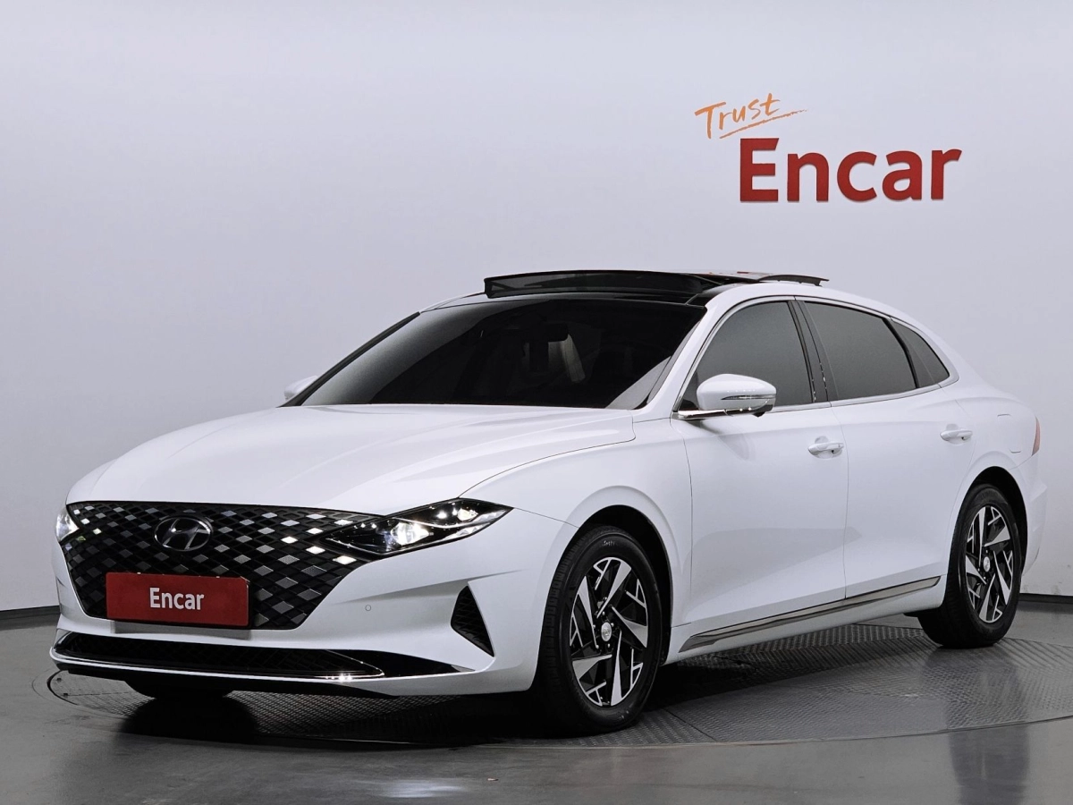 HYUNDAI GRANDEUR IG HYBRID