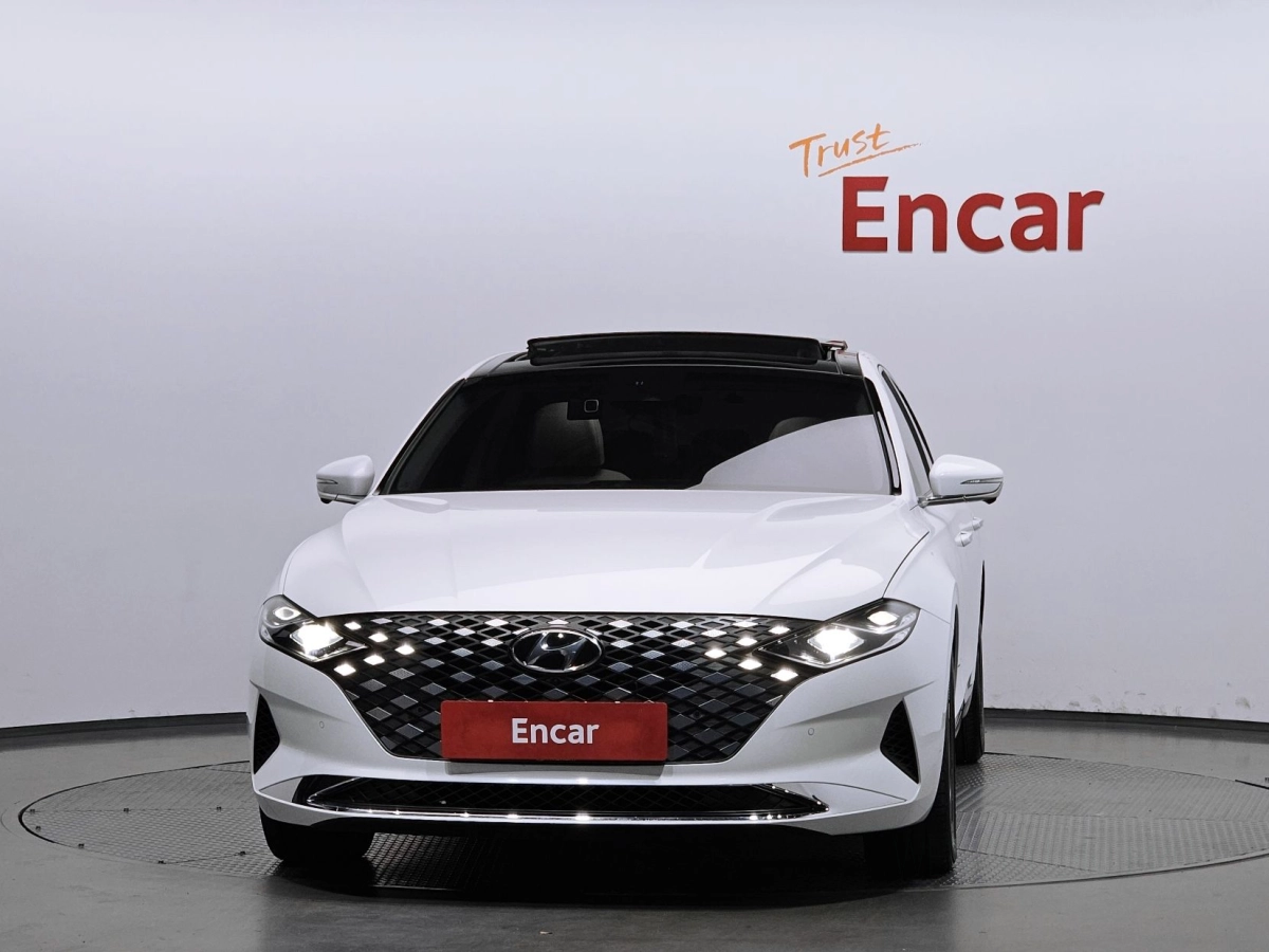 HYUNDAI GRANDEUR IG HYBRID