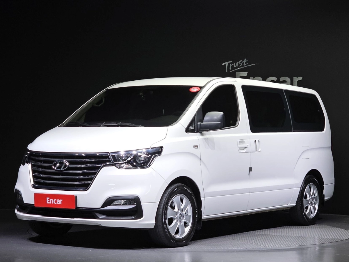 HYUNDAI STAREX GRAND