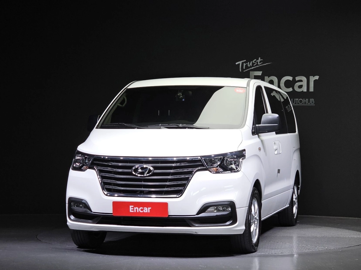 HYUNDAI STAREX GRAND