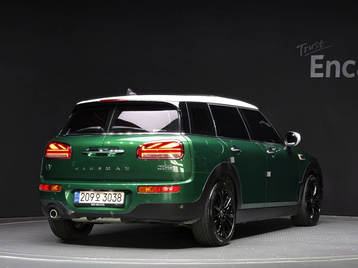 MINI CLUBMAN COOPER D