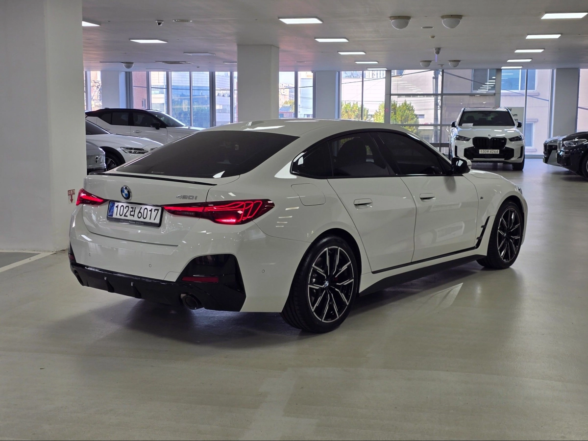 BMW 4-SERIES G22