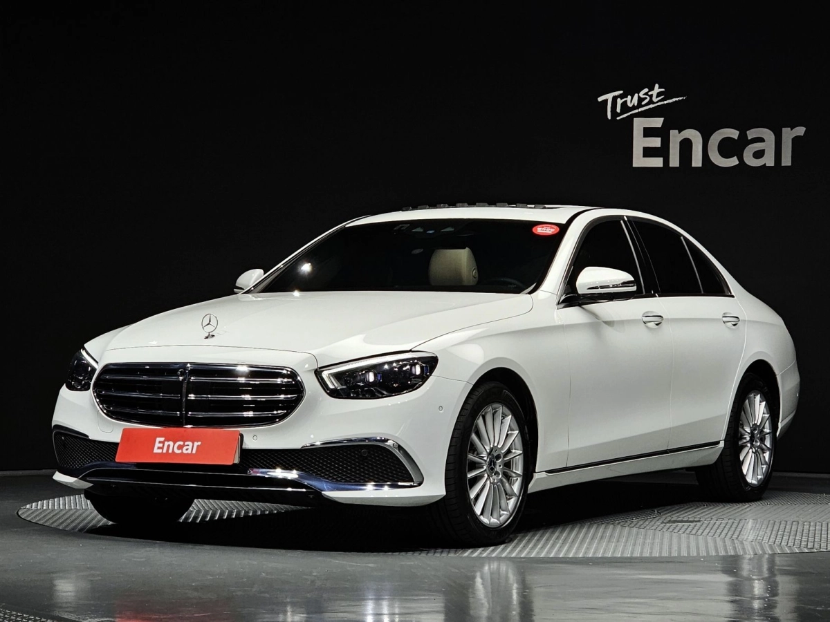 MERCEDES BENZ E-CLASS W213 2023