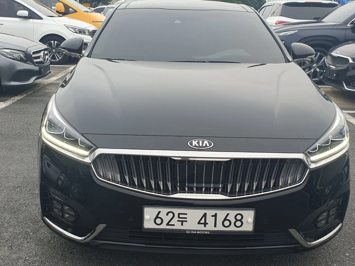 KIA K7  2019