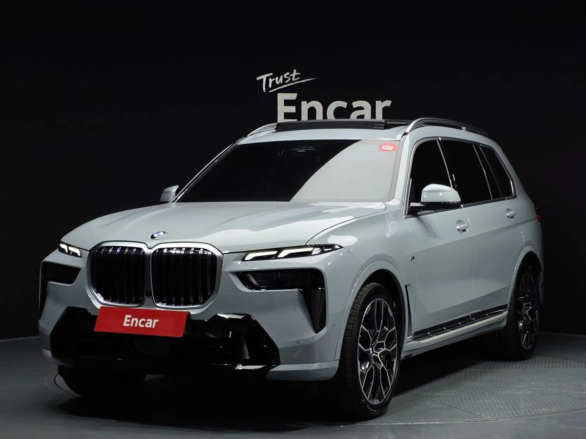 BMW X7 G07 2025