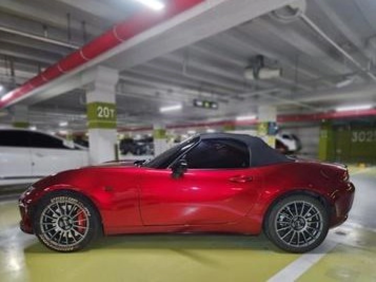 MAZDA MX-5