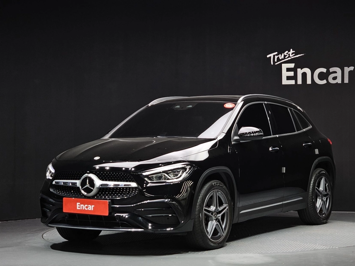 MERCEDES BENZ GLA-CLASS H247