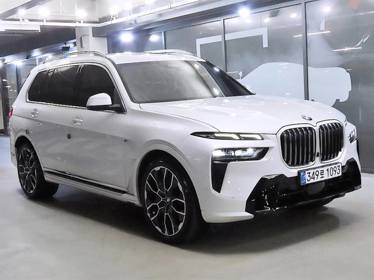 BMW X7 G07