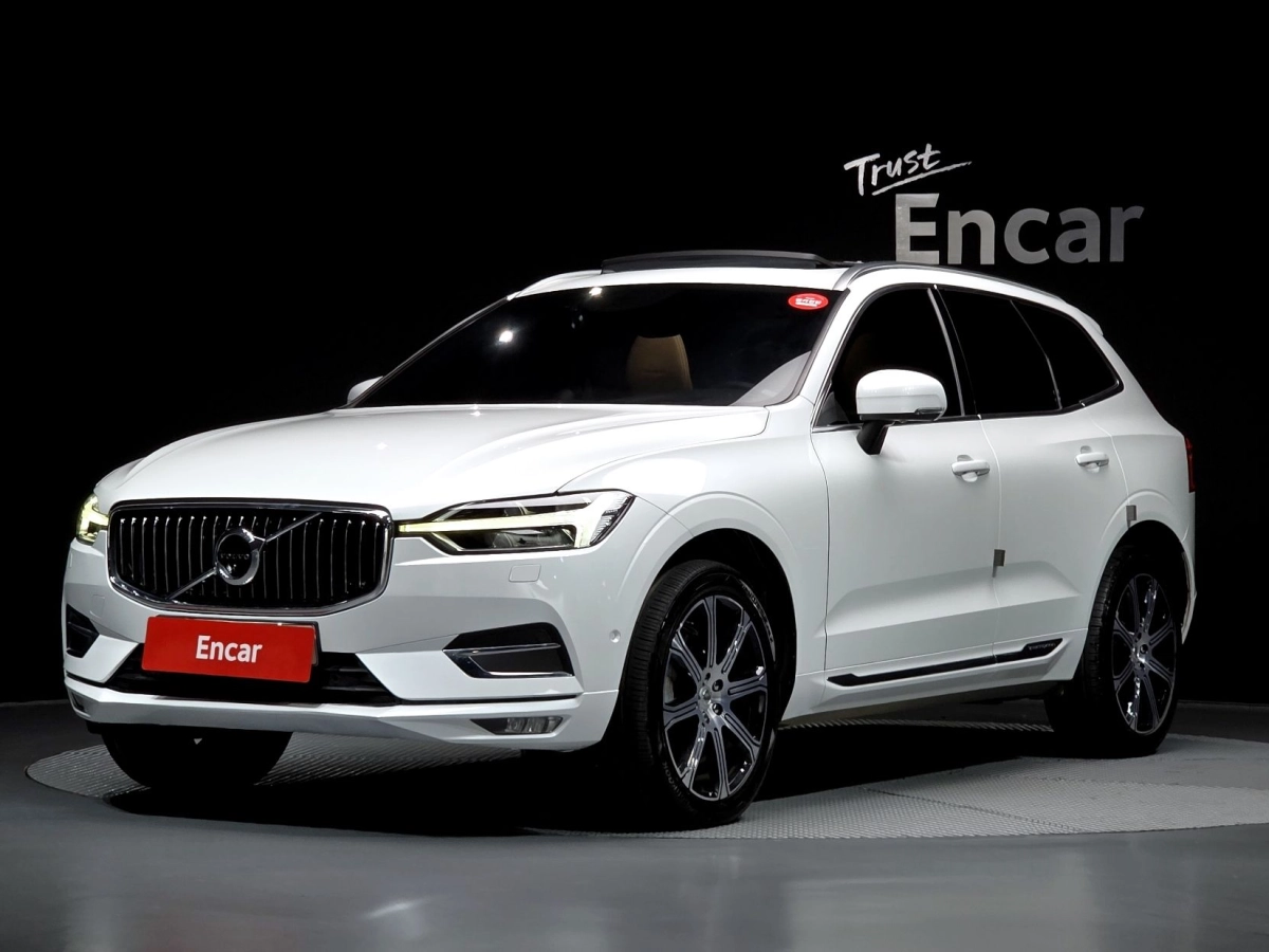 VOLVO XC60  2019