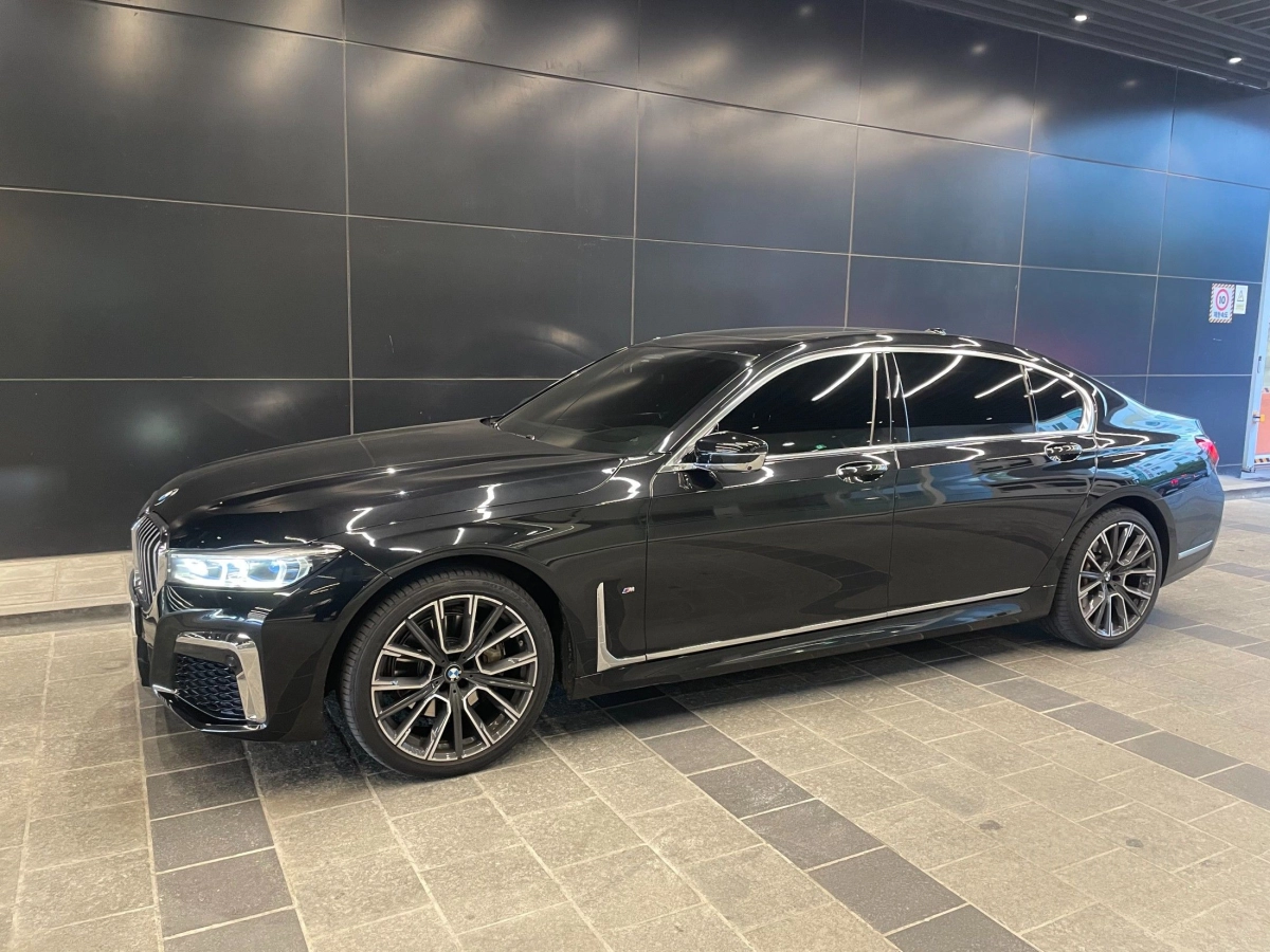 BMW 7-SERIES G11 2021