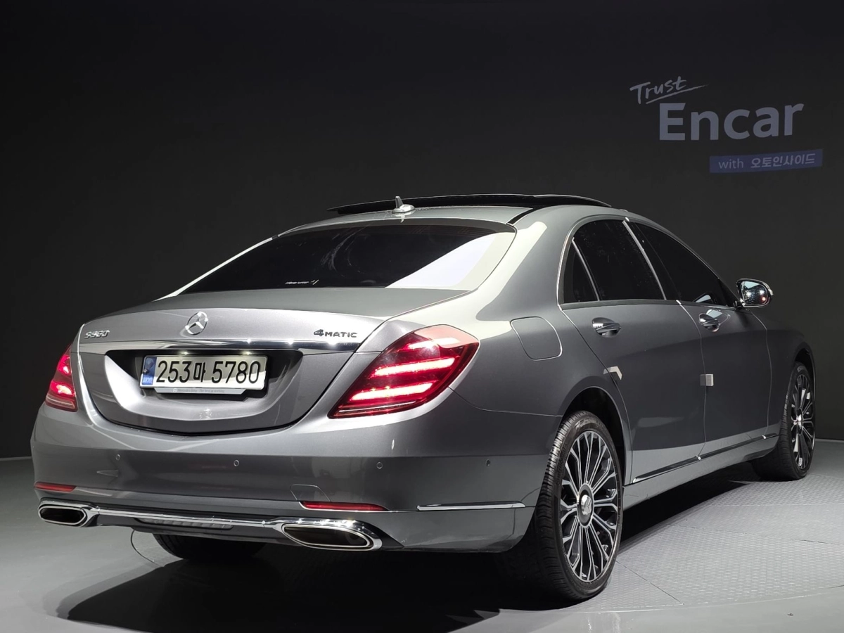 MERCEDES BENZ S-CLASS W222