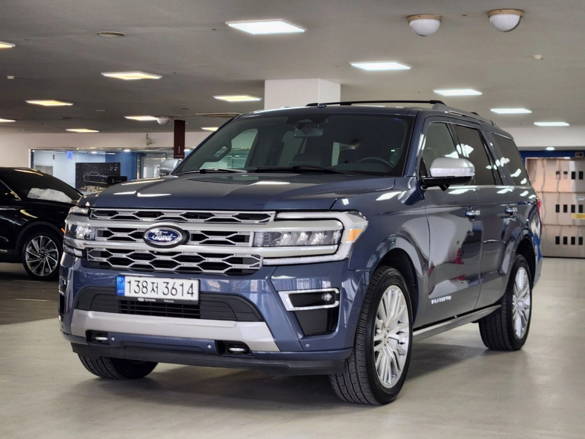 FORD EXPEDITION 2022