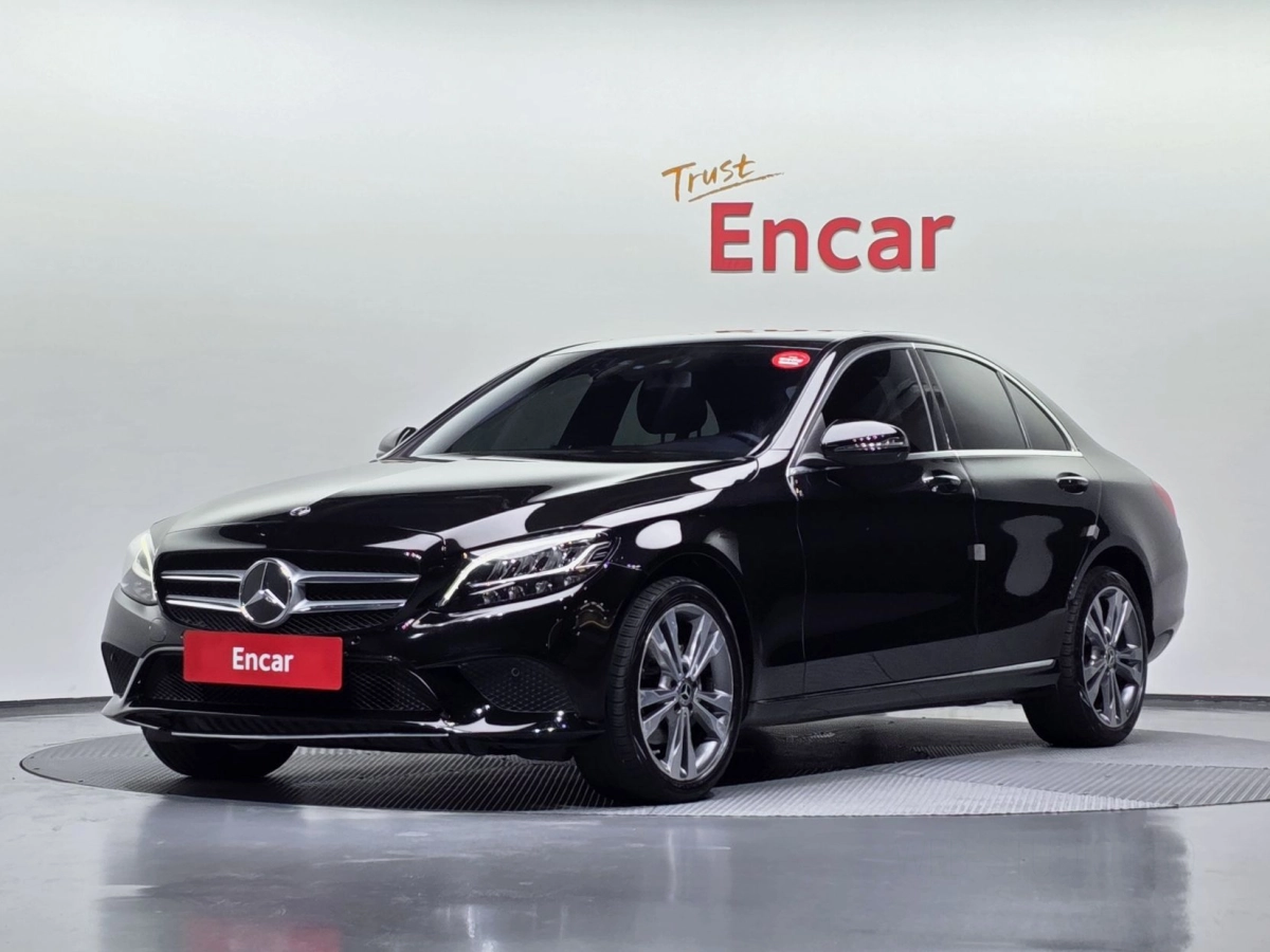 MERCEDES BENZ C-CLASS W205  2020