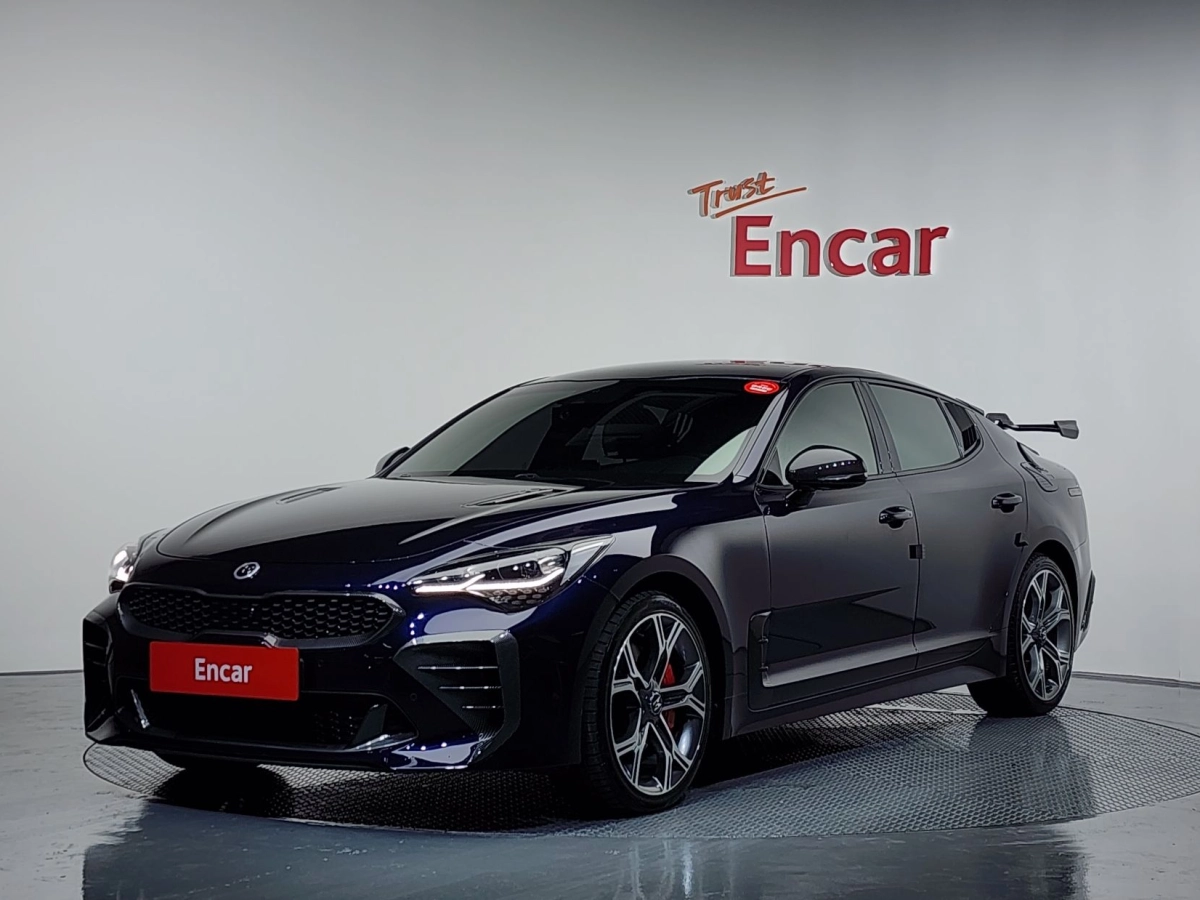 KIA STINGER