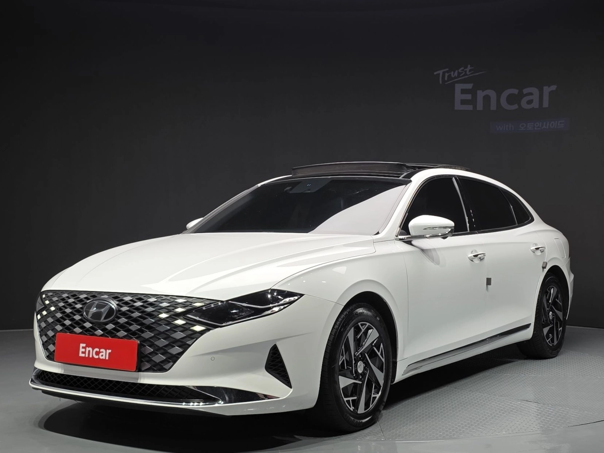 HYUNDAI GRANDEUR IG HYBRID