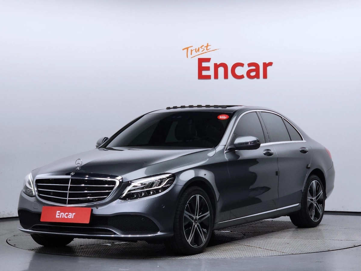 MERCEDES BENZ C-CLASS W205  2019