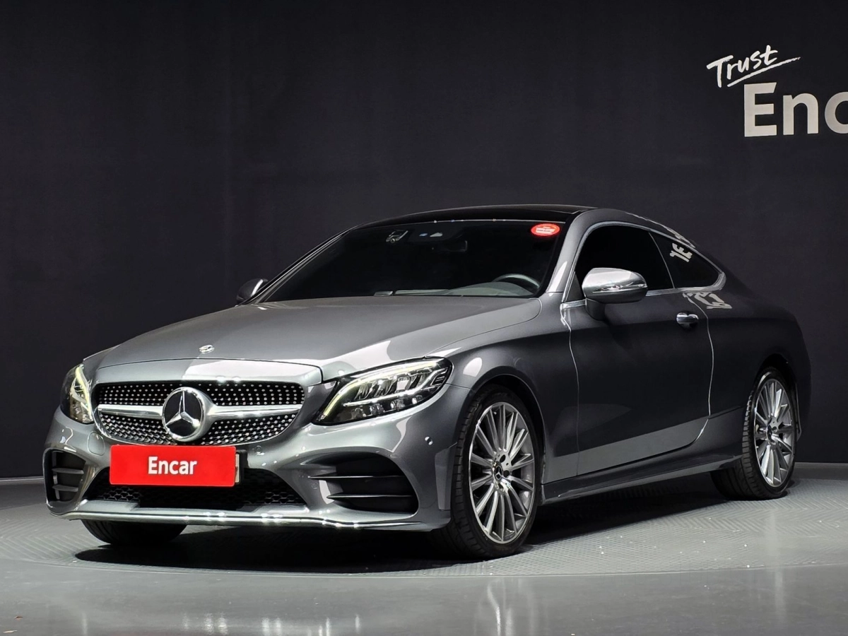 MERCEDES BENZ C-CLASS W205  2019