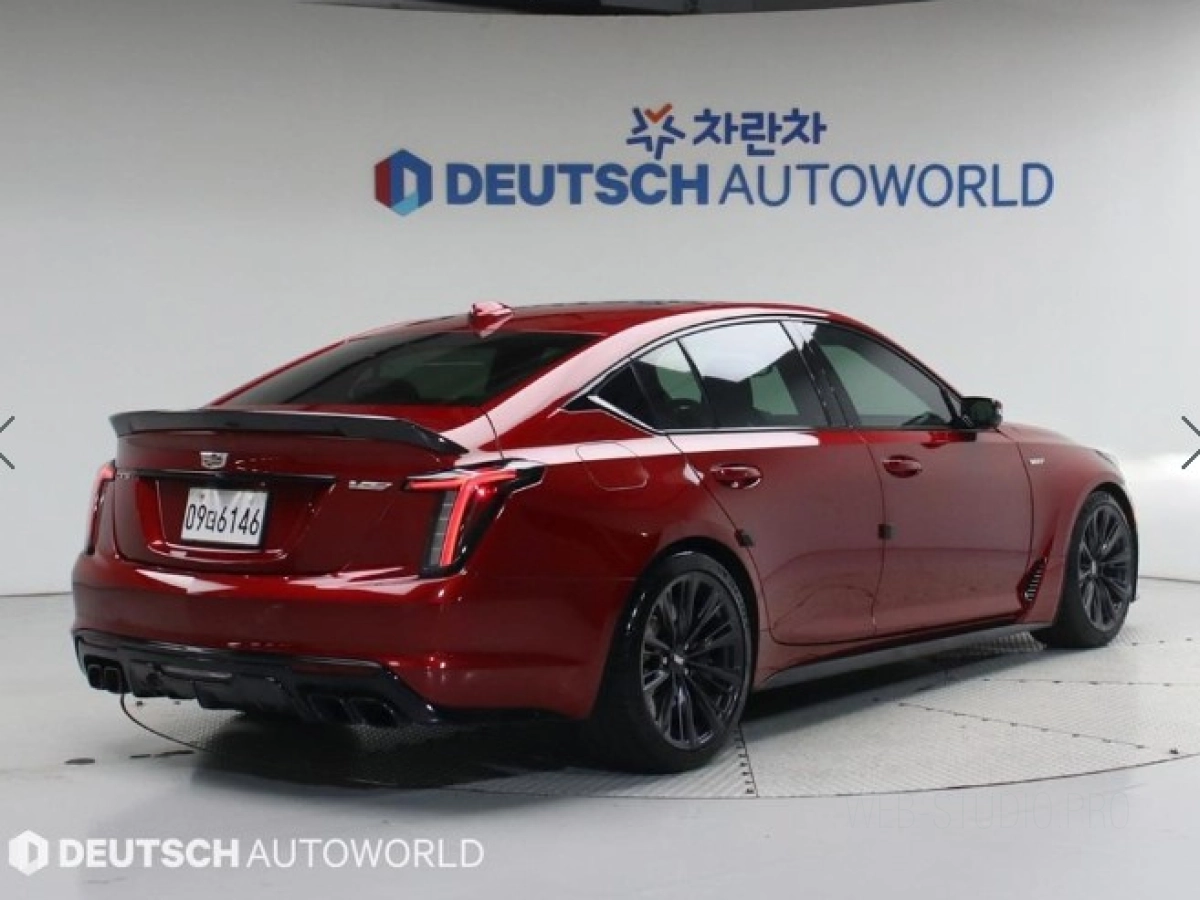 CADILLAC CT5-V