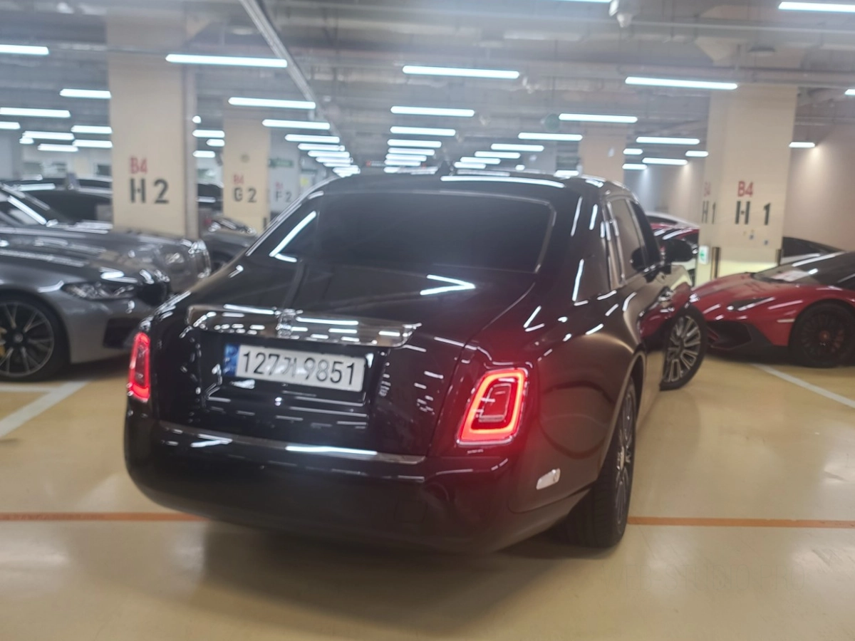 ROLLS ROYCE PHANTOM