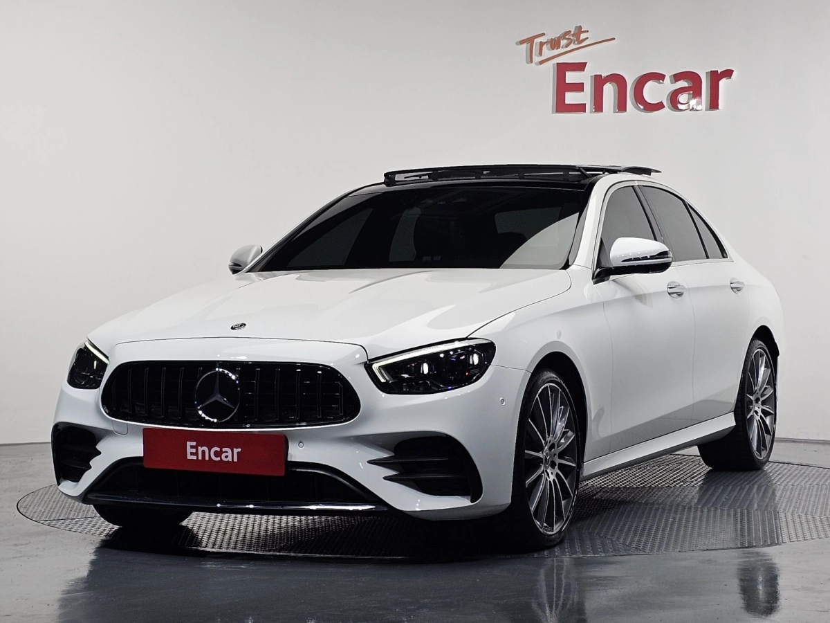 MERCEDES BENZ E-CLASS W213 2021